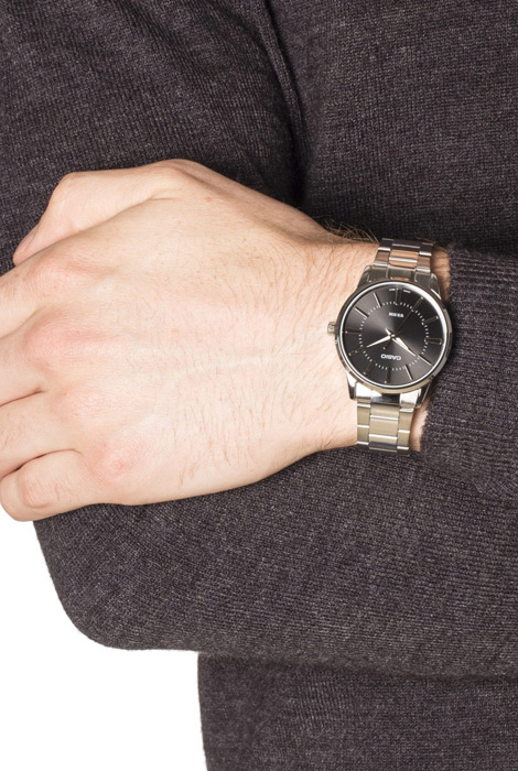 Наручные часы Casio MTP-1303D-1A. Фото 3.