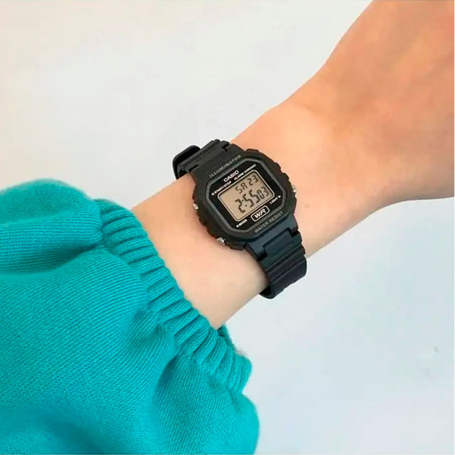 Наручные часы Casio LA-20WH-1A. Фото 5.