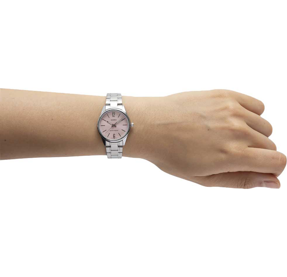 Наручные часы Casio LTP-V005D-4B. Фото 3.