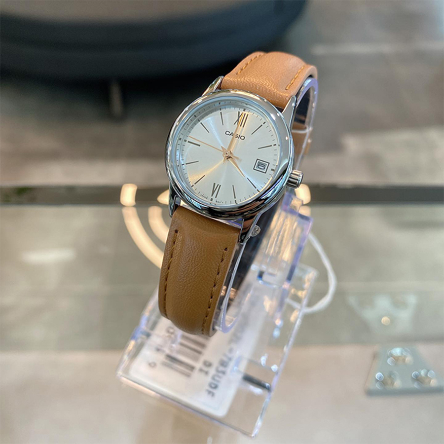 Наручные часы Casio LTP-V002L-7B3. Фото 2.
