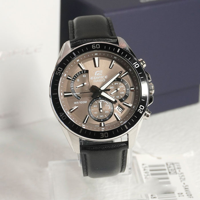 Наручные часы Casio EFR-552L-5A. Фото 5.