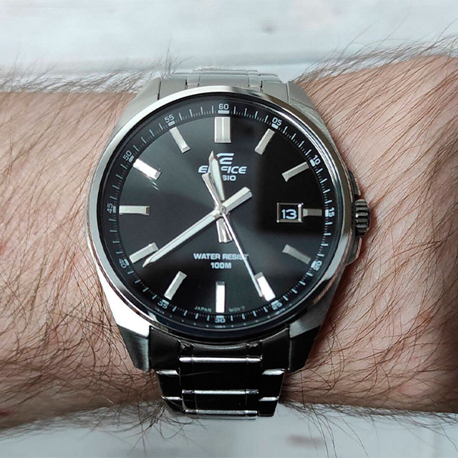 Наручные часы Casio EFV-150D-1A. Фото 1.