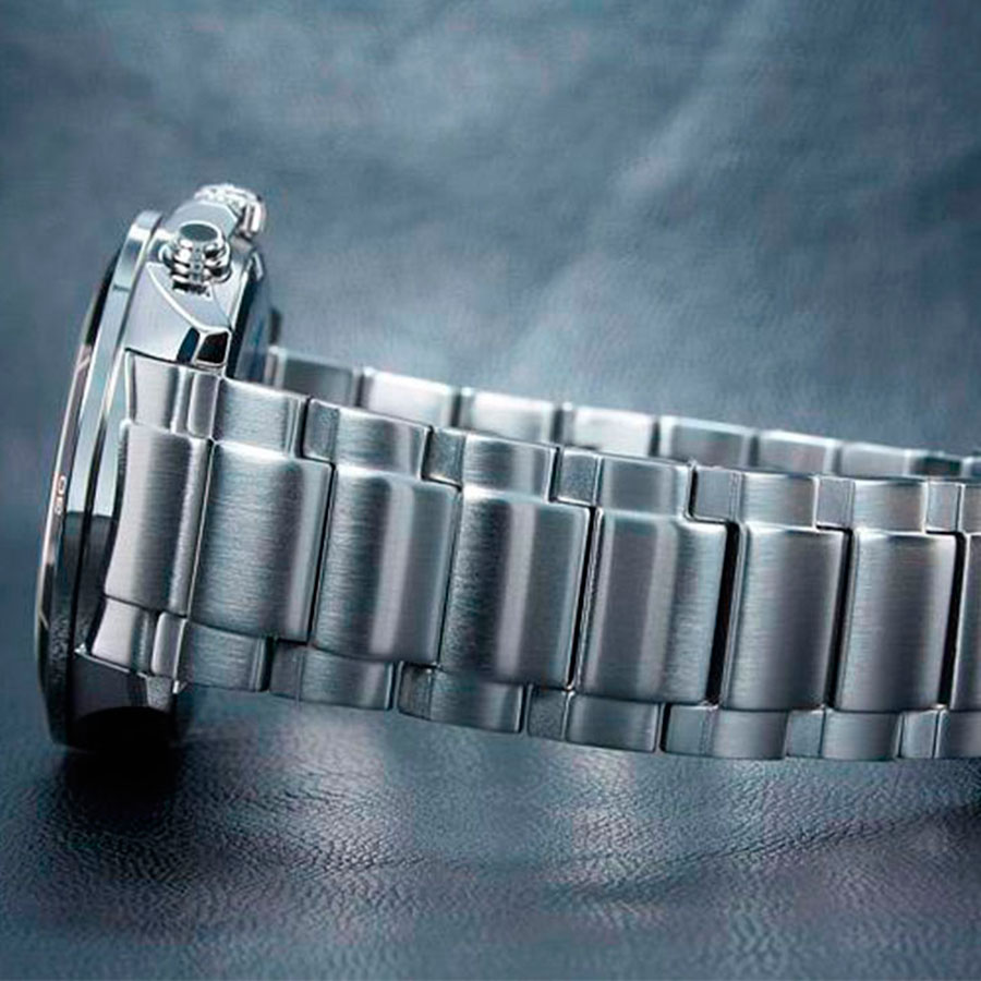 Наручные часы Casio EFR-526D-2A. Фото 2.