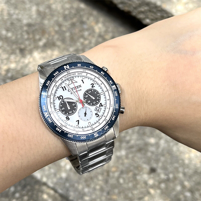 Наручные часы Citizen CA4554-84H. Фото 2.