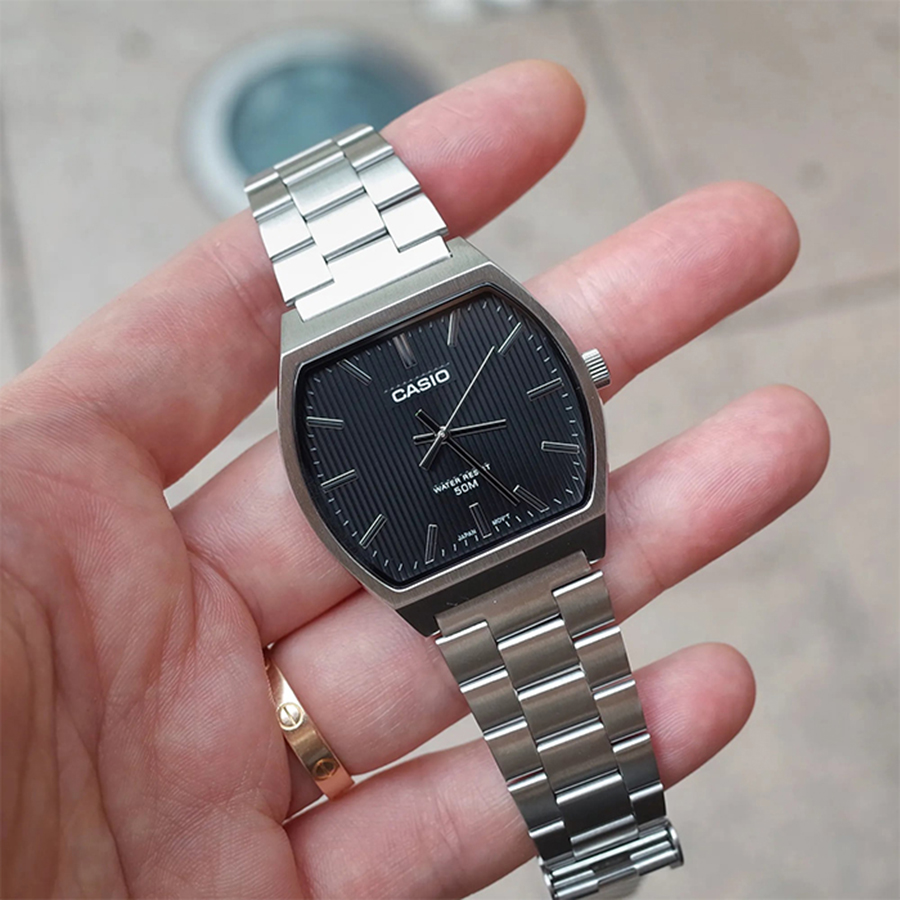 Наручные часы Casio MTP-B140D-1A. Фото 1.