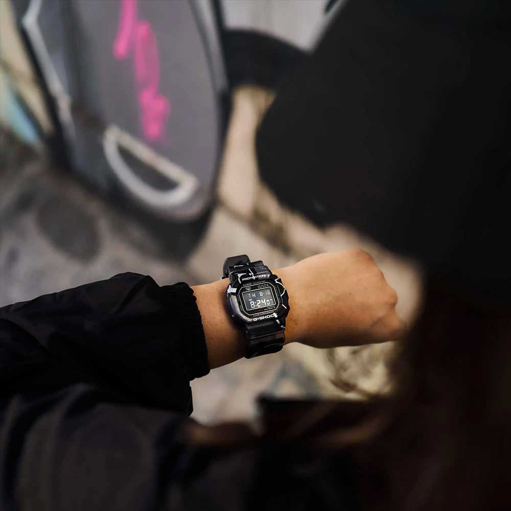 Наручные часы Casio DW-5000SS-1. Фото 3.