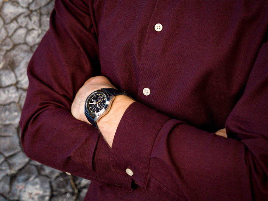 Наручные часы Casio EFR-526L-2C. Фото 1.