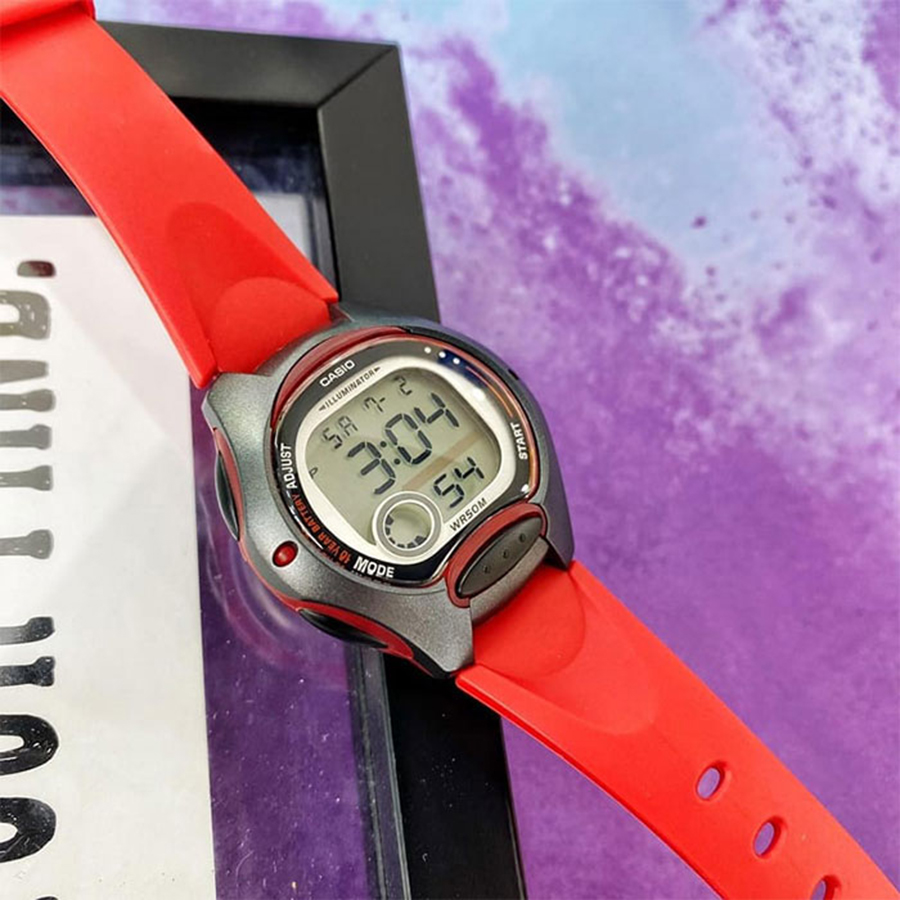 Наручные часы Casio LW-200-4A. Фото 1.