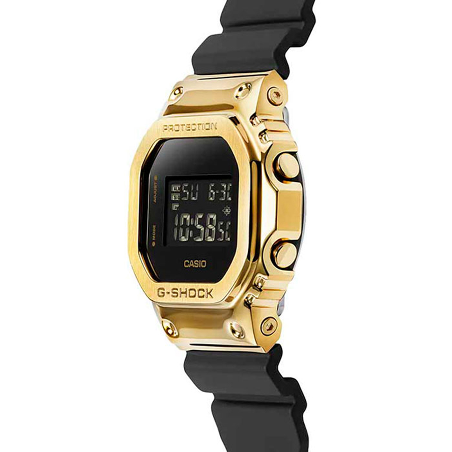 Наручные часы Casio GM-5600UG-9. Фото 3.