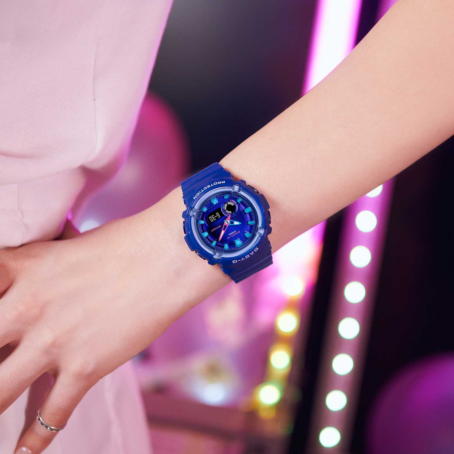 Наручные часы Casio BGA-280DN-2A. Фото 1.