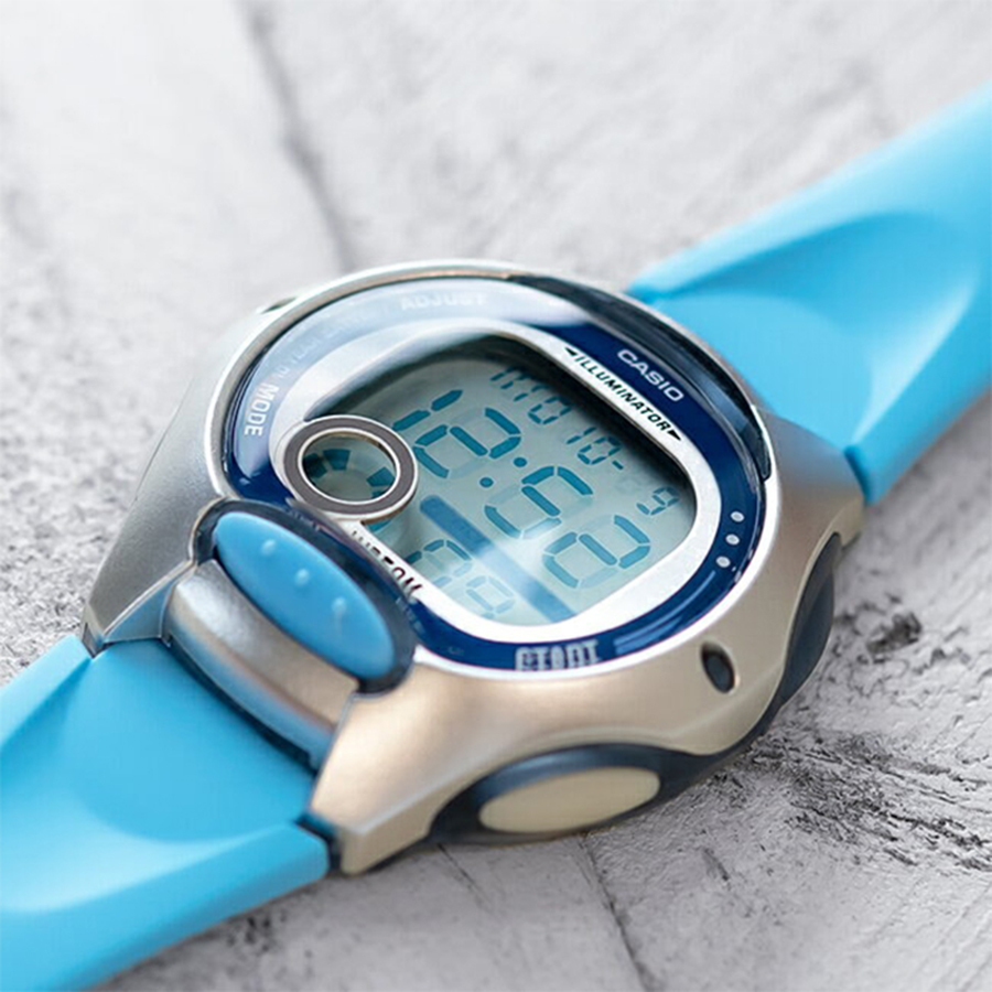 Наручные часы Casio LW-200-2B. Фото 1.
