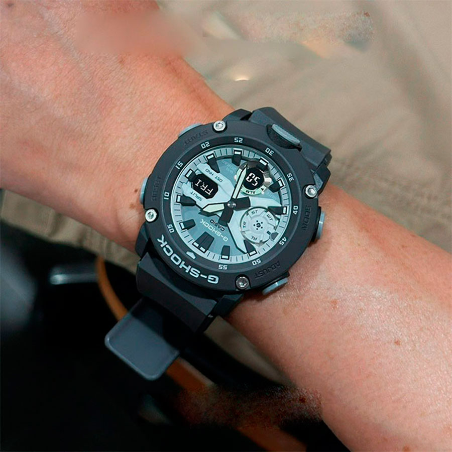 Наручные часы Casio GA-2000HD-8A. Фото 2.