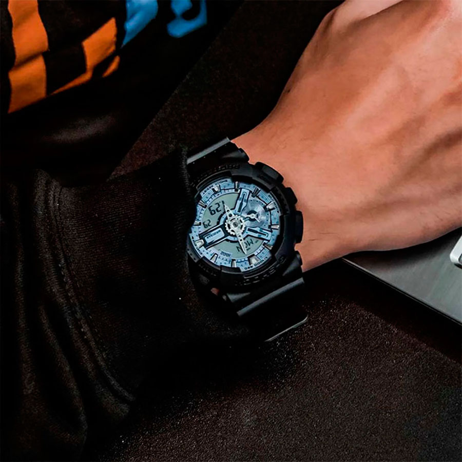 Наручные часы Casio GA-110CD-1A2. Фото 1.