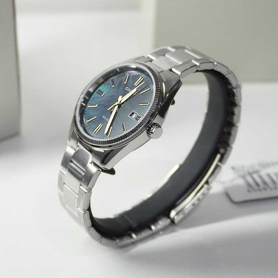 Наручные часы Casio MTP-1302DS-1A. Фото 3.