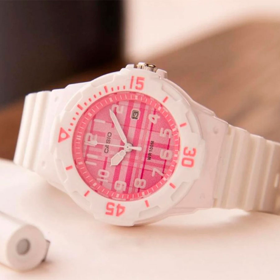 Наручные часы Casio LRW-200H-4C. Фото 7.