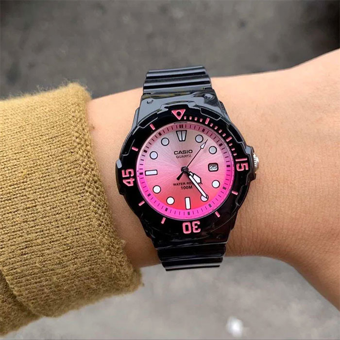 Наручные часы Casio LRW-200H-4E. Фото 5.