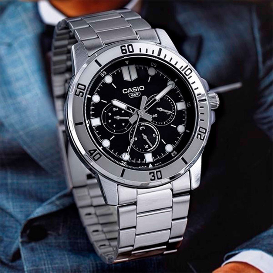 Наручные часы Casio MTP-VD300D-1E. Фото 2.