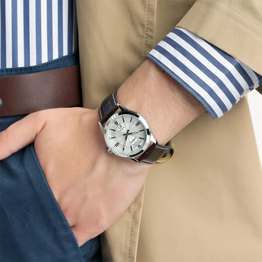 Наручные часы Casio MTP-1381L-7A. Фото 3.