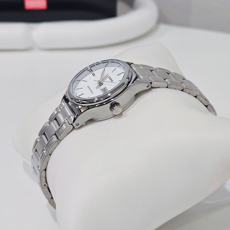 Наручные часы Casio LTP-V006D-7B2. Фото 6.