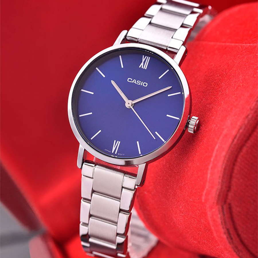 Наручные часы Casio LTP-VT02D-2A. Фото 1.