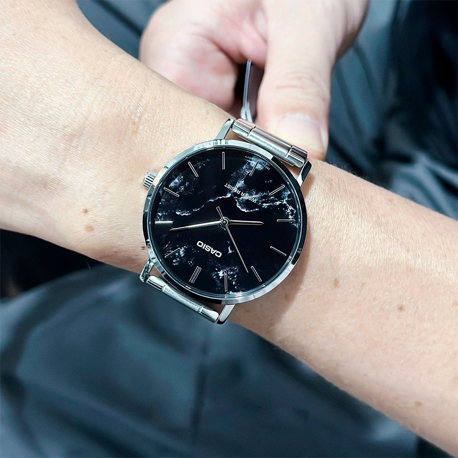 Наручные часы Casio MTP-VT01DM-1A. Фото 2.