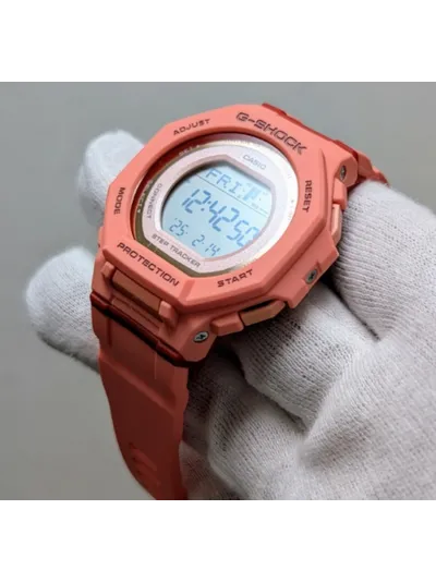 Наручные часы Casio GMD-B300SC-4. Фото 3.