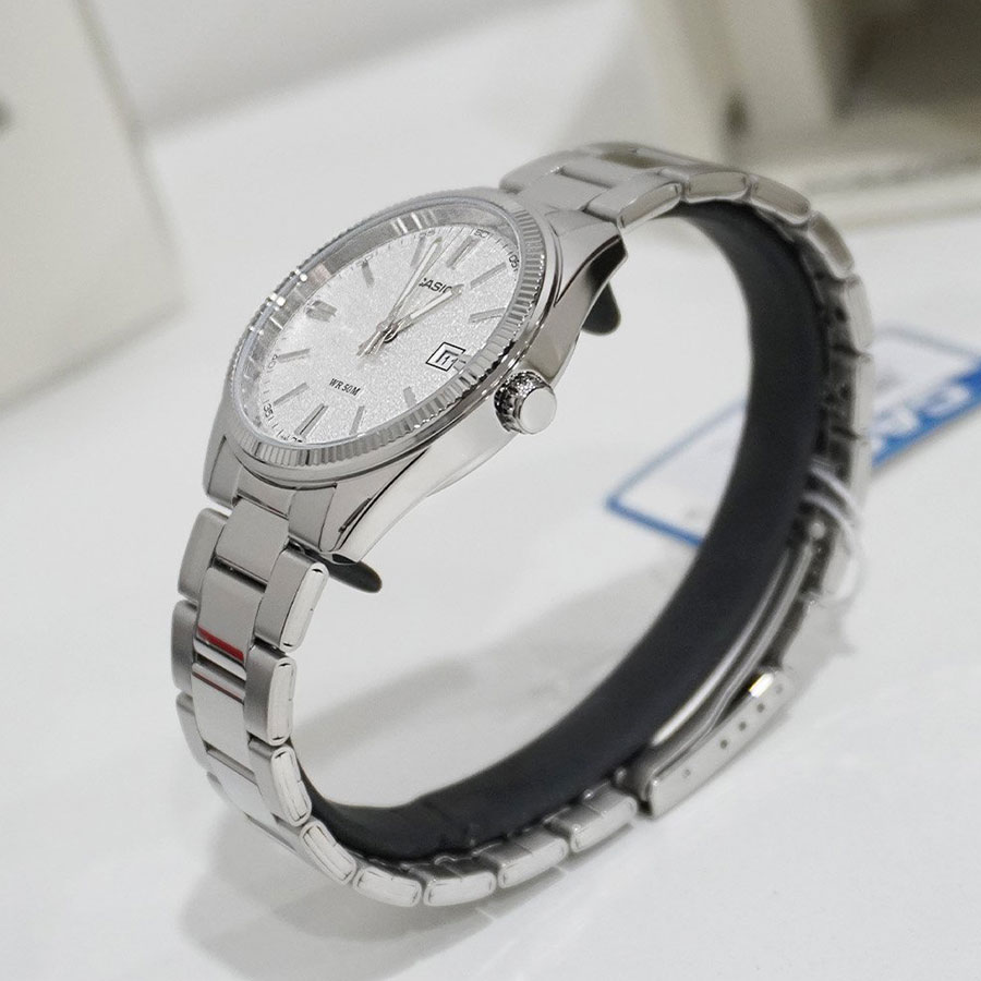 Наручные часы Casio MTP-1302DA-7A. Фото 3.
