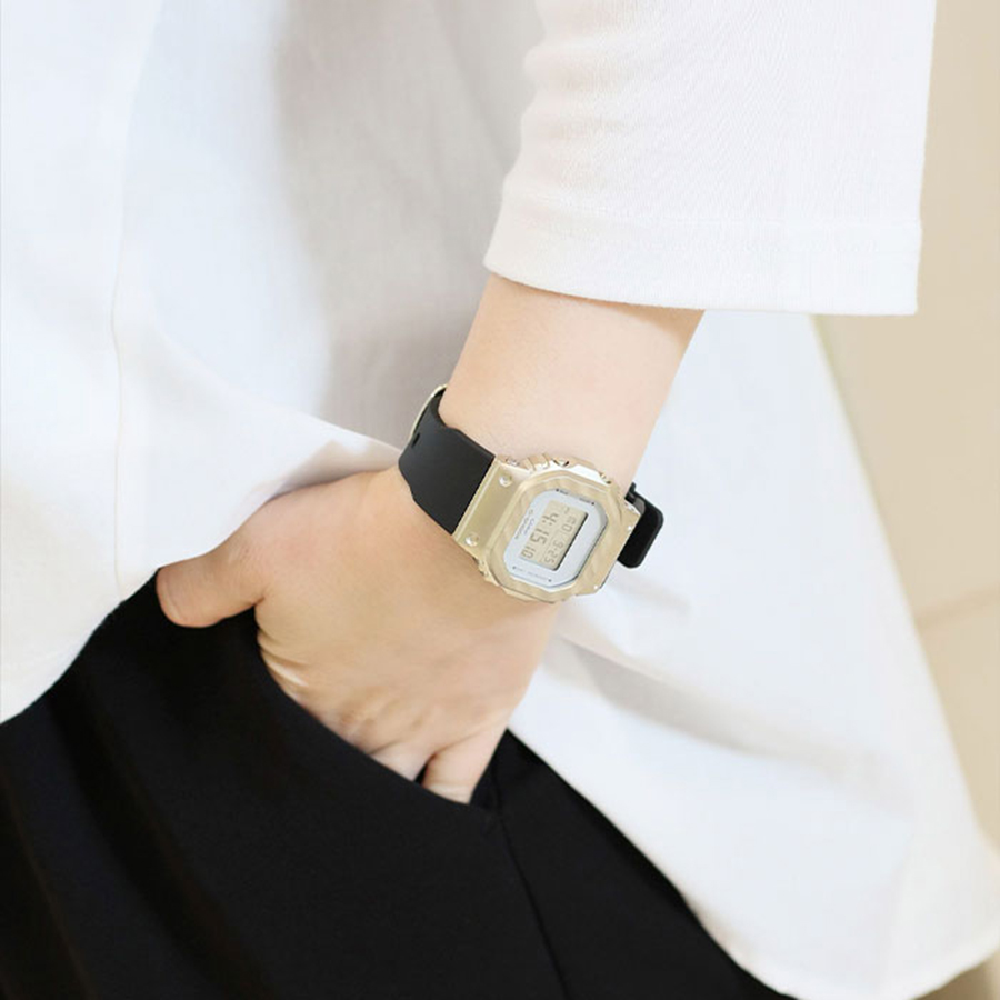 Наручные часы Casio GM-S5600BC-1. Фото 5.