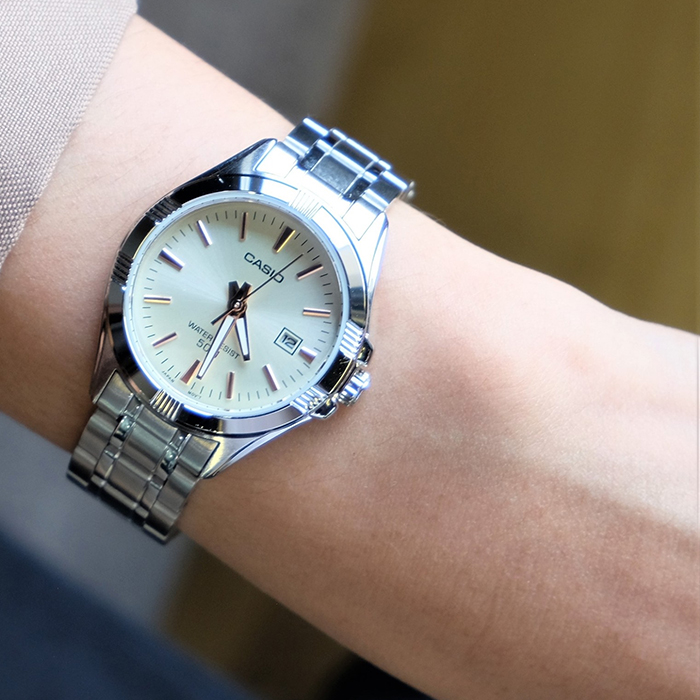Наручные часы Casio LTP-1308D-9A. Фото 4.