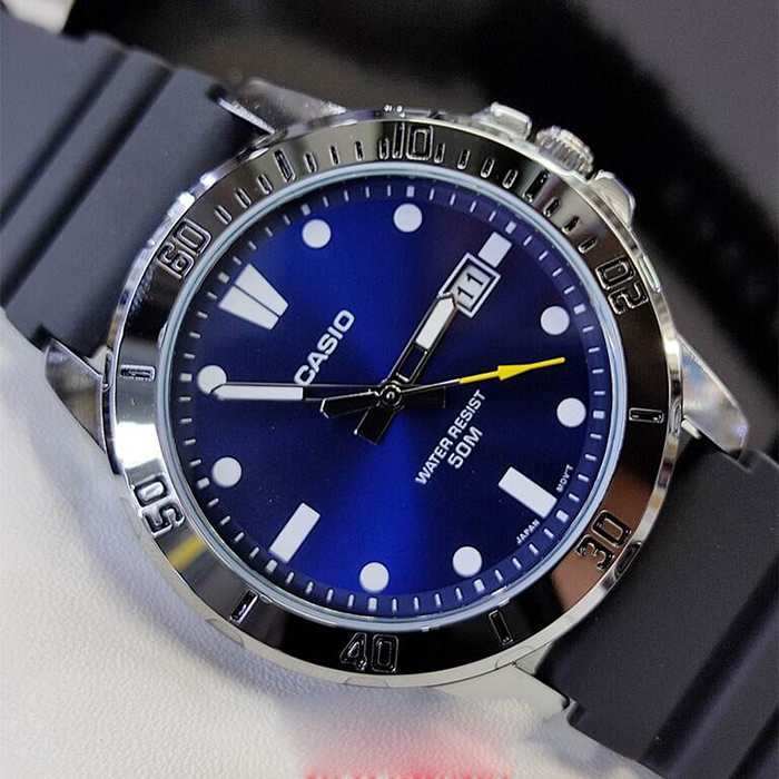 Наручные часы Casio MTP-VD01-2E. Фото 3.