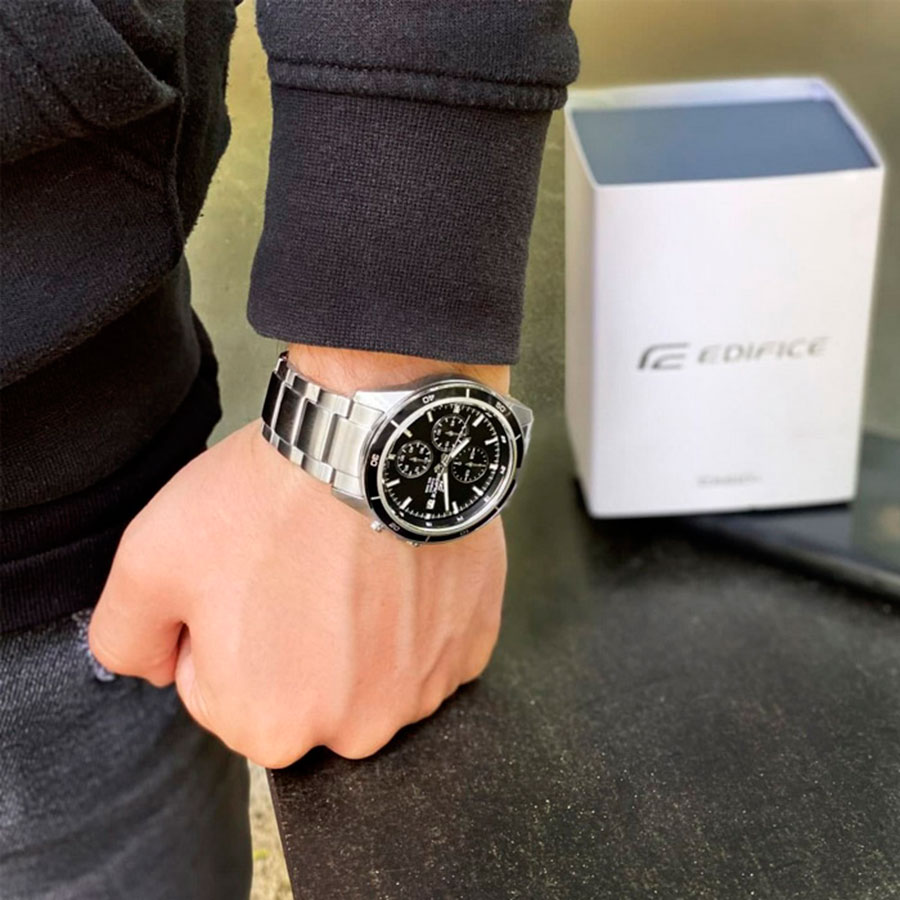 Наручные часы Casio EFR-526D-1A. Фото 3.