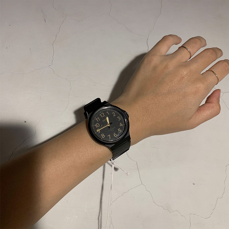 Наручные часы Casio MW-240-1B2. Фото 2.
