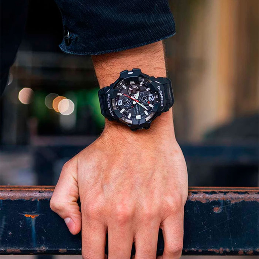Наручные часы Casio GR-B300-1A. Фото 1.