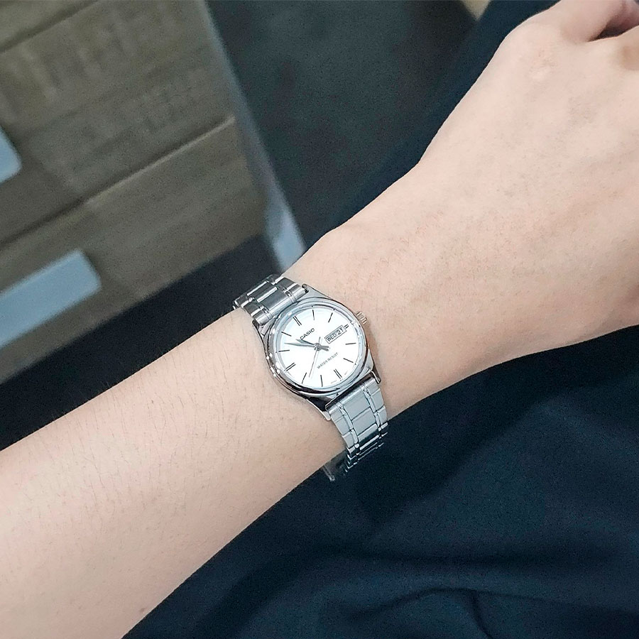 Наручные часы Casio LTP-V006D-7B2. Фото 5.