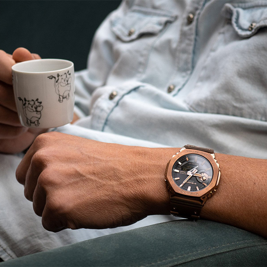 Наручные часы Casio GM-B2100AD-5A. Фото 3.