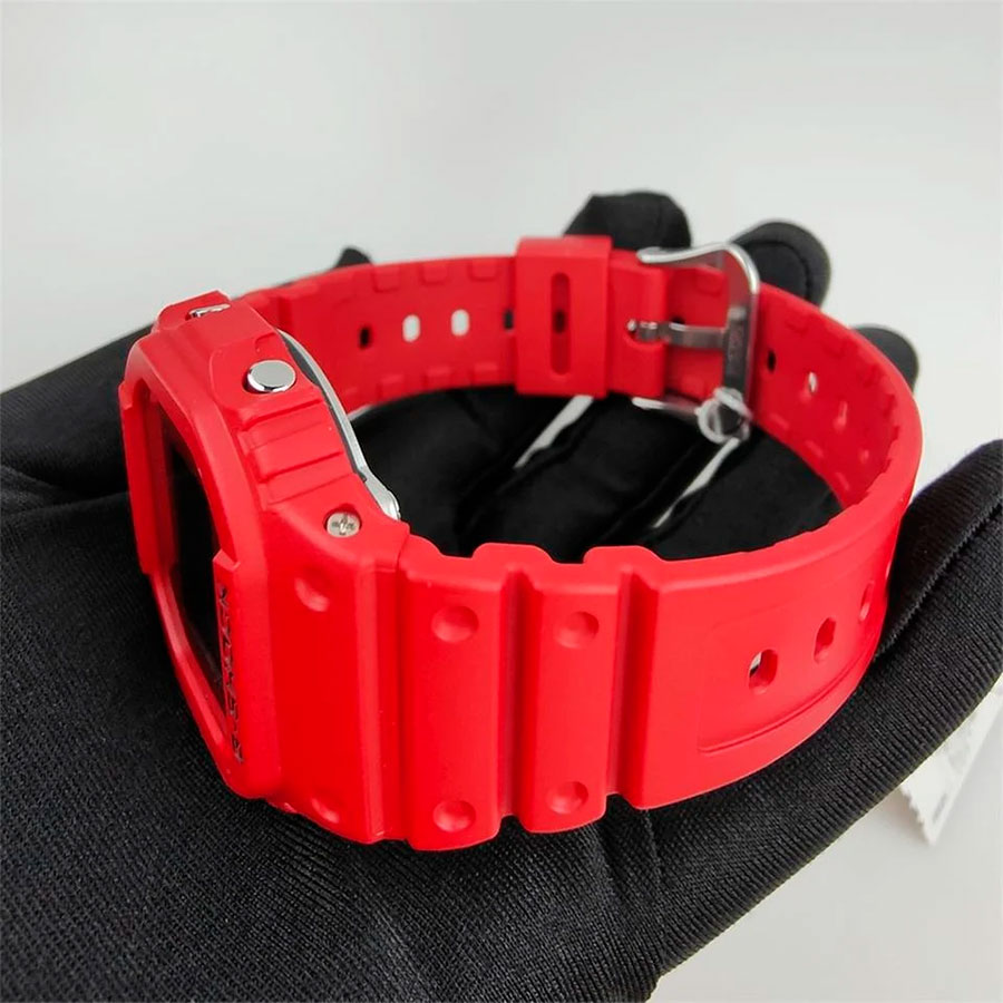 Наручные часы Casio DW-5600RRB-4. Фото 10.