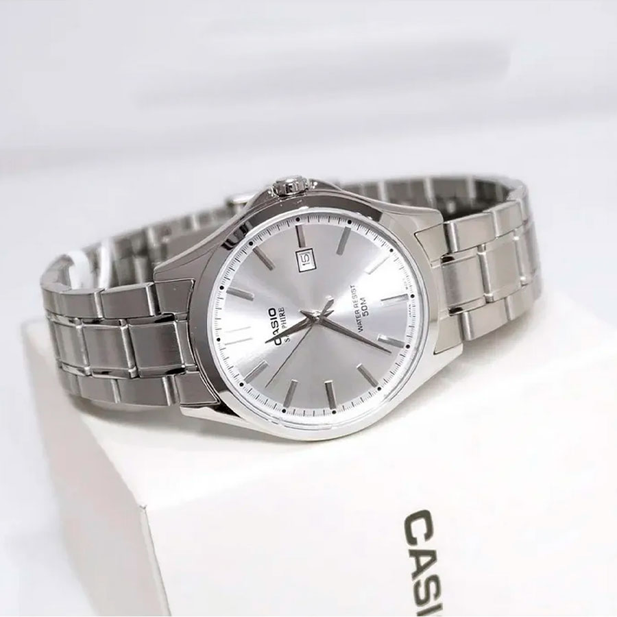 Наручные часы Casio MTS-115D-7A. Фото 1.