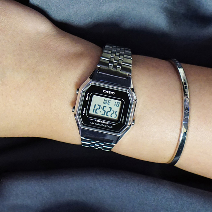 Наручные часы Casio LA680WA-1. Фото 1.