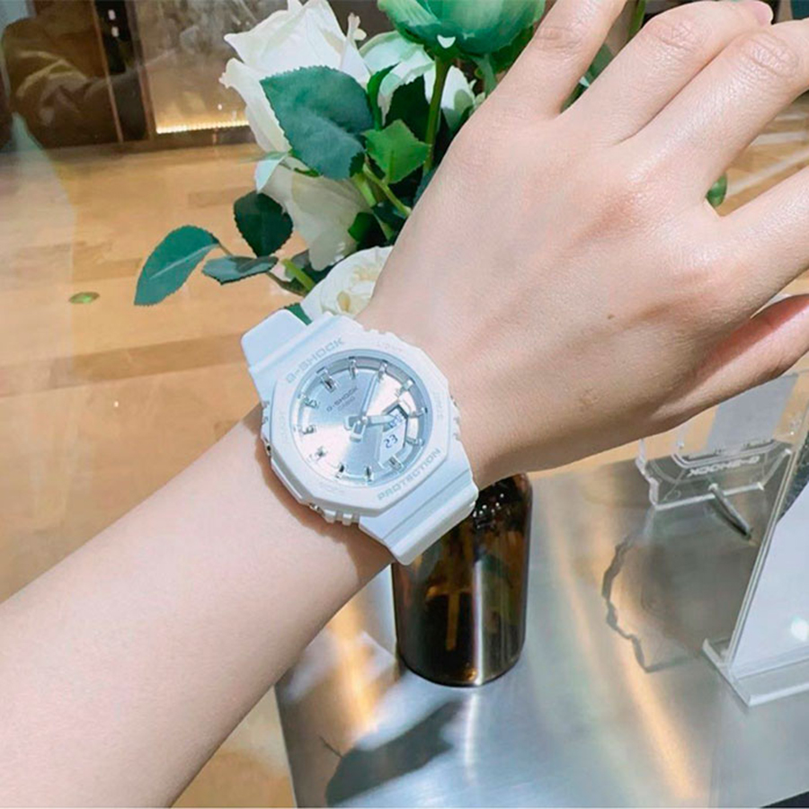 Наручные часы Casio GMA-P2100VA-7A. Фото 2.