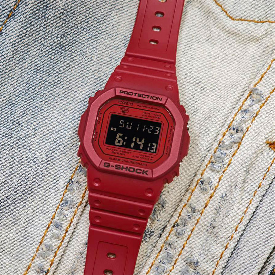 Наручные часы Casio DW-5600RRB-4. Фото 12.