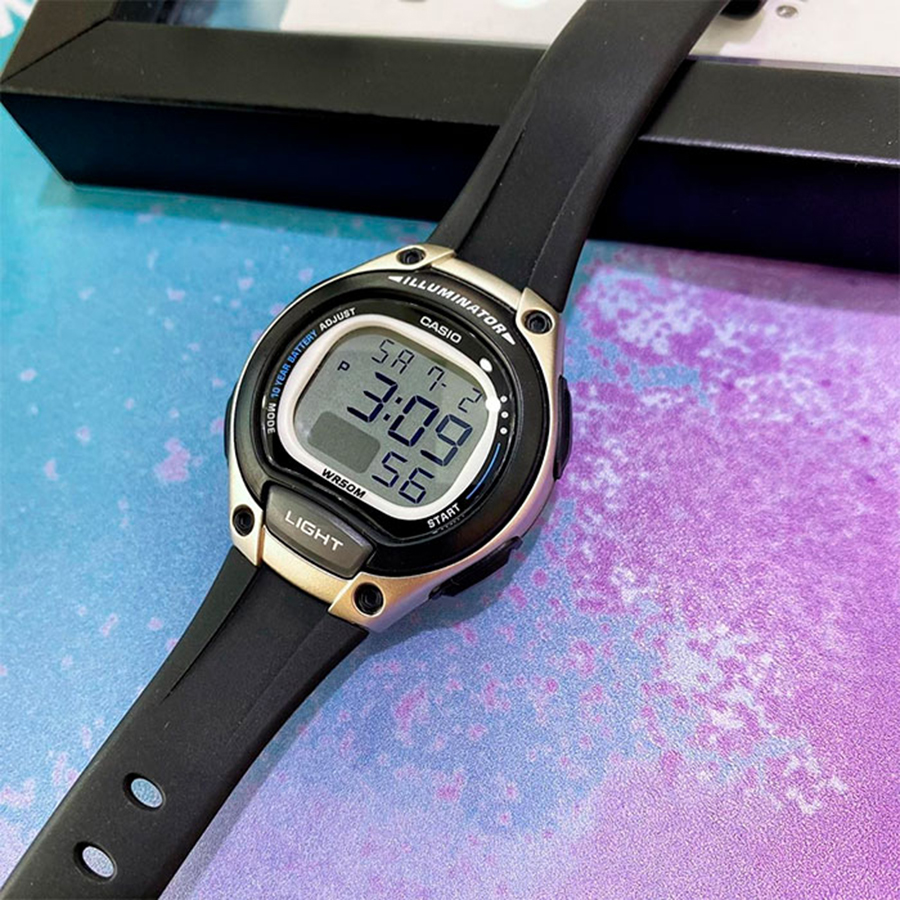 Наручные часы Casio LW-203-1A. Фото 4.