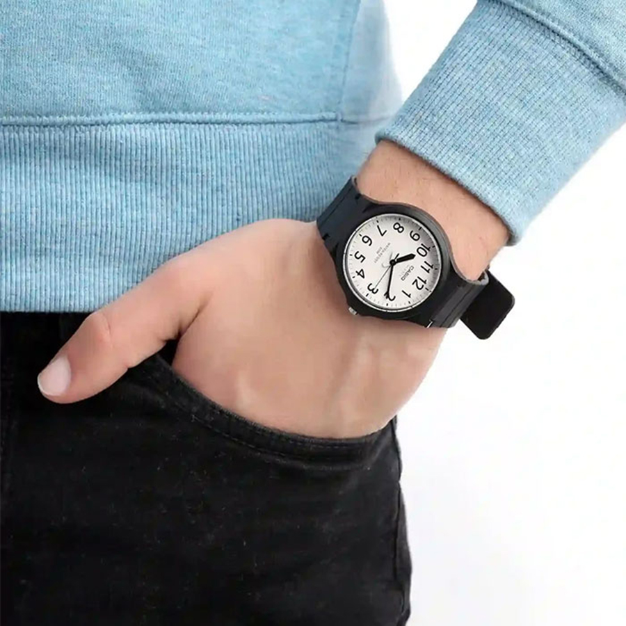 Наручные часы Casio MW-240-7B. Фото 2.
