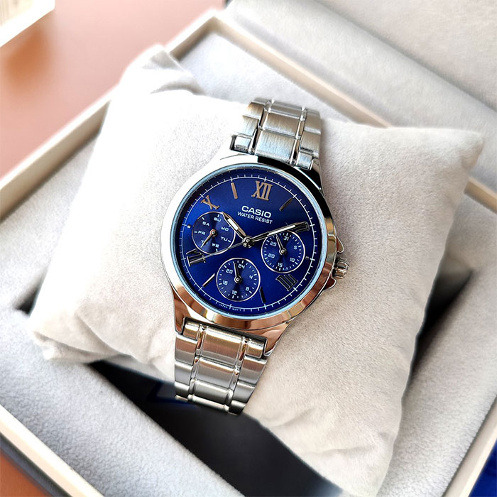 Наручные часы Casio LTP-V300D-2A2. Фото 7.