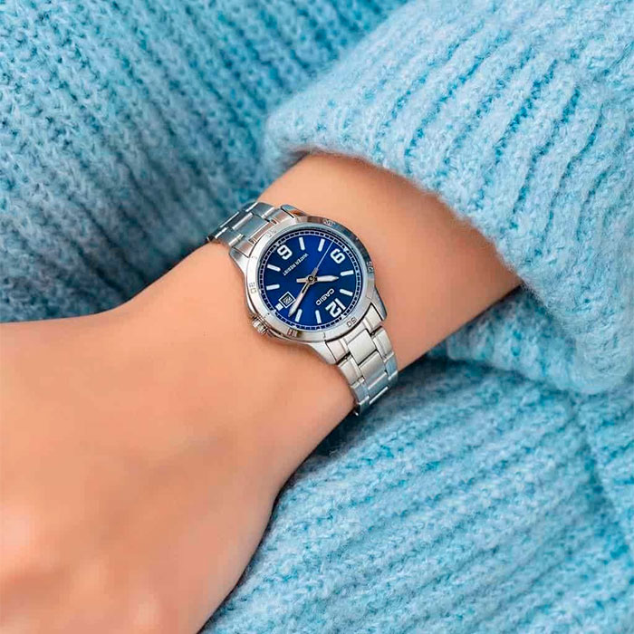 Наручные часы Casio LTP-V004D-2B. Фото 6.