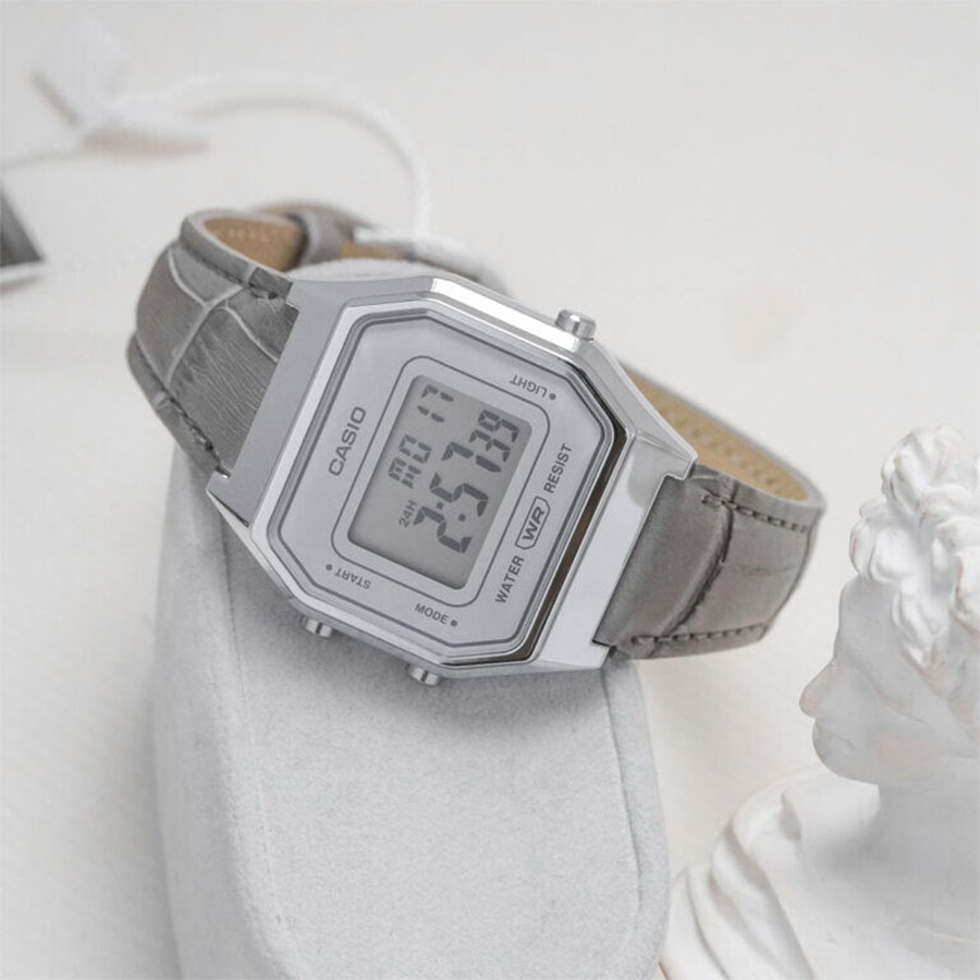 Наручные часы Casio LA680WEL-8A2. Фото 1.