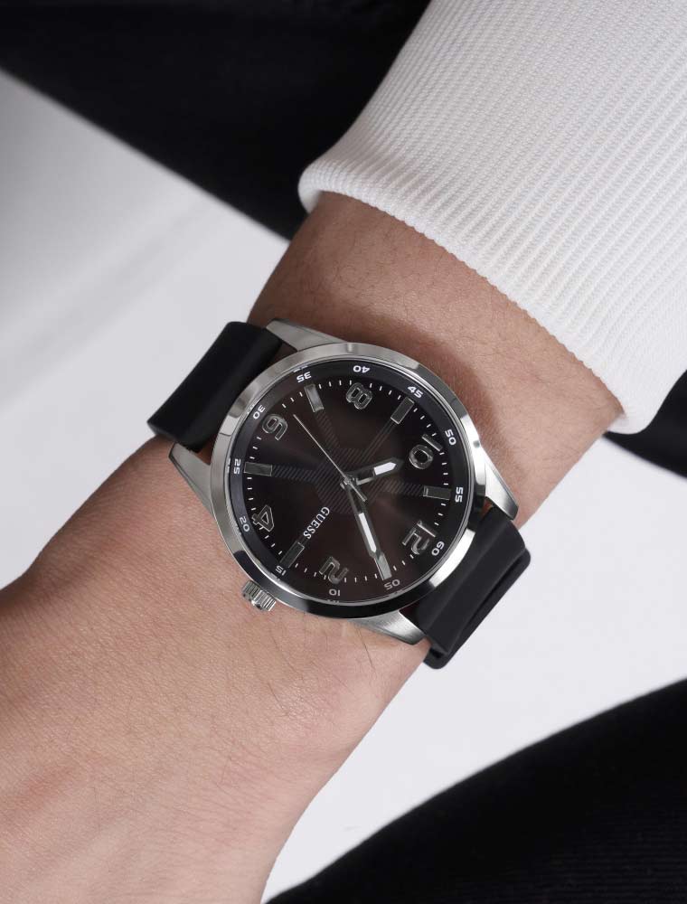 Наручные часы Guess GW0805G1. Фото 1.