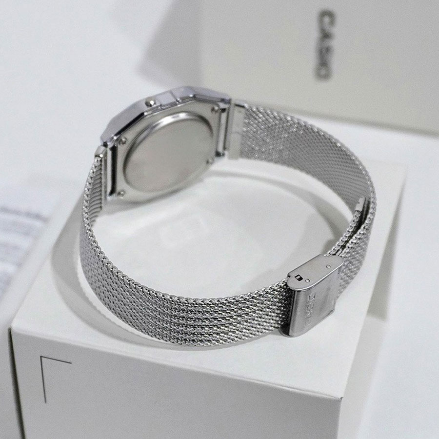 Наручные часы Casio A158WEM-7. Фото 8.