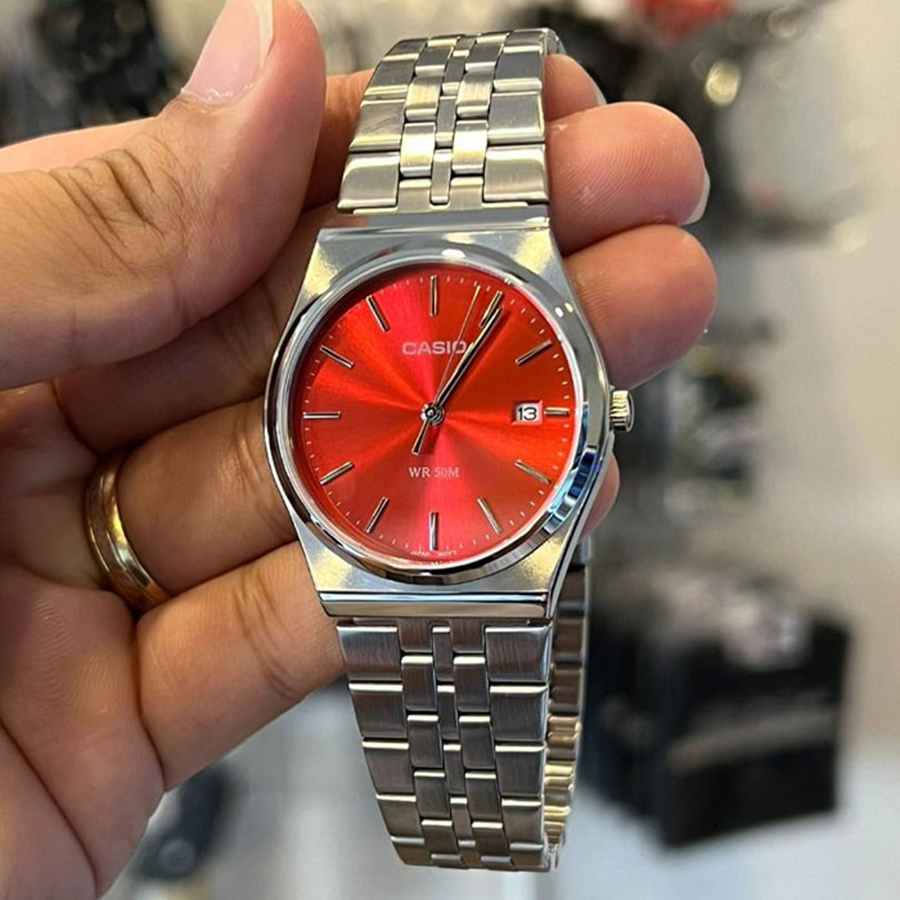 Наручные часы Casio MTP-B145D-4A2. Фото 1.