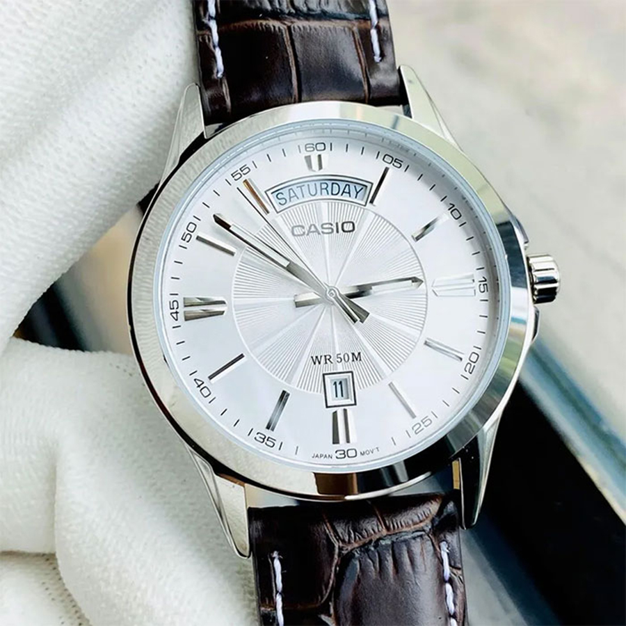 Наручные часы Casio MTP-1381L-7A. Фото 2.