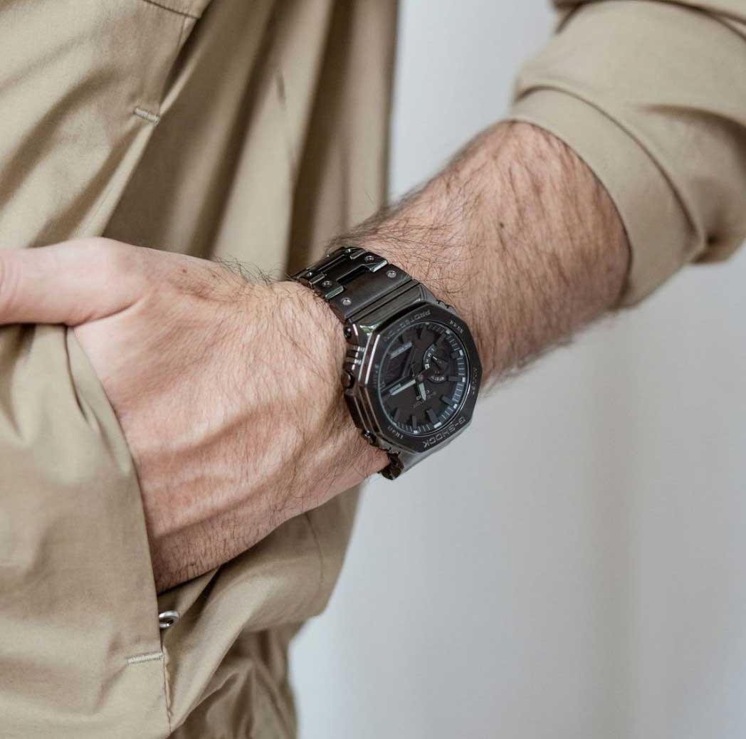 Наручные часы Casio GM-B2100BD-1A. Фото 3.